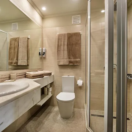 Apartment Mng Elliott81c *