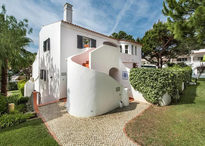 Mng Elliott81c * Vale do Lobo