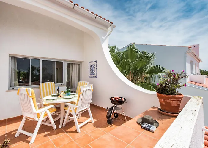 Mng Elliott81c * Vale do Lobo